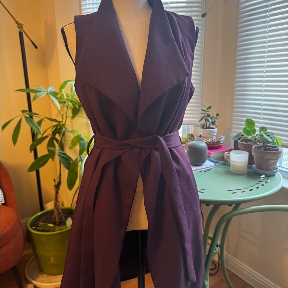 Elegant Purple Sleeveless Vest
